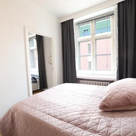 2ndhomes Cozy And Quiet 2br By The Esplanade Park *