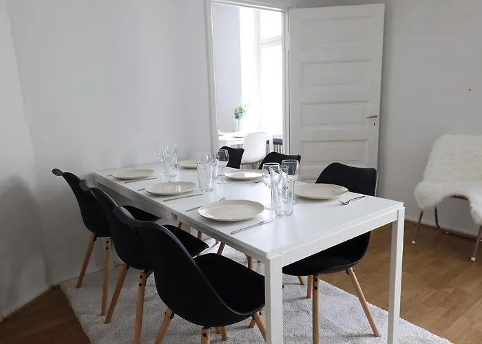 Διαμέρισμα 2ndhomes Cozy And Quiet 2br By The Esplanade Park *